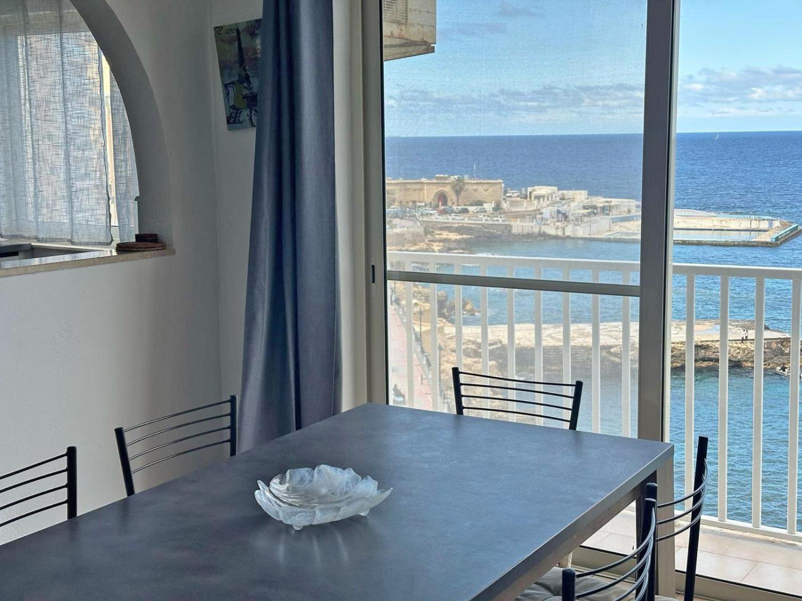 6Th Floor Seafront Apartment With Open Sea Views Sliema Exterior foto